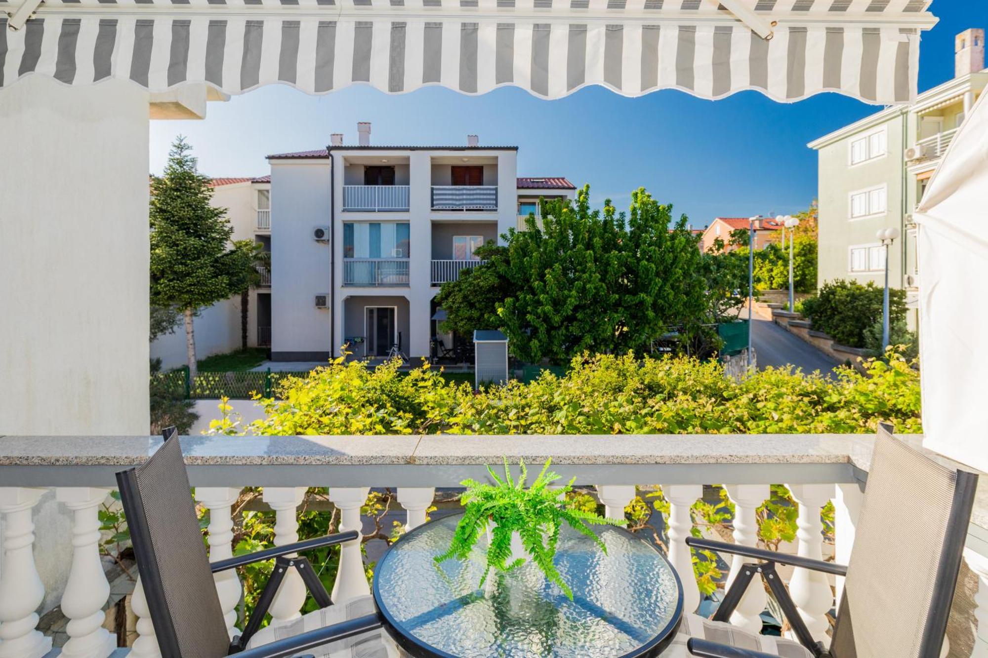 Apartment & Rooms Ivica كرك المظهر الخارجي الصورة