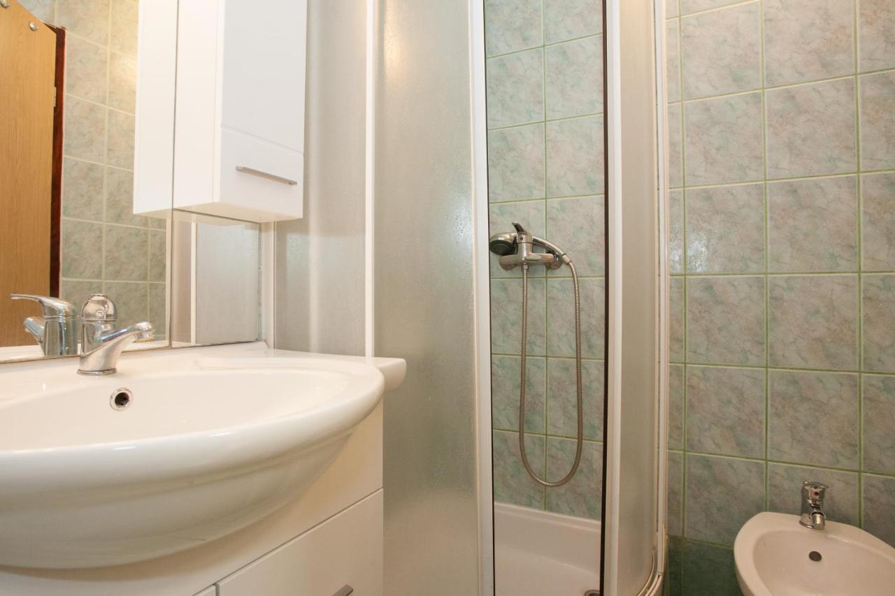 Apartment & Rooms Ivica كرك المظهر الخارجي الصورة